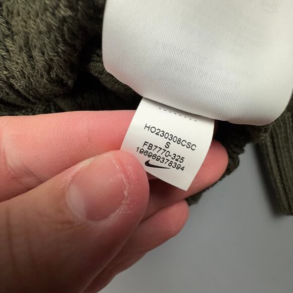 Nike Life Olive Cable Knit Oversized Turtleneck Sweater Men’s Small - Picture 6 of 6